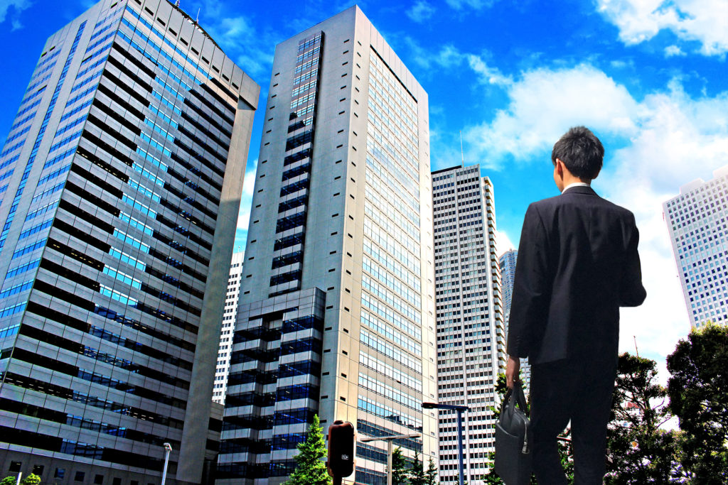 大学生だけじゃなく社会人でもインターンに参加できる！